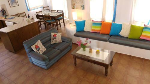 Banana Sunset Villas