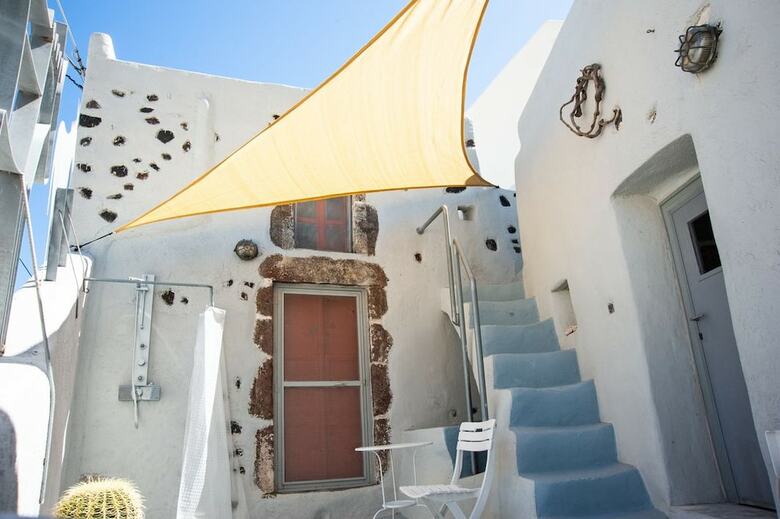 Apartamentos Mesana Traditional Stone Houses