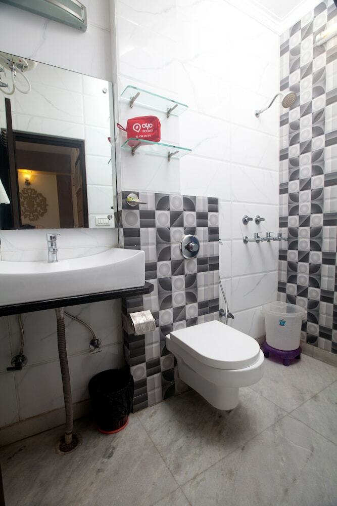 Hotel Oyo 319 Rk Residency