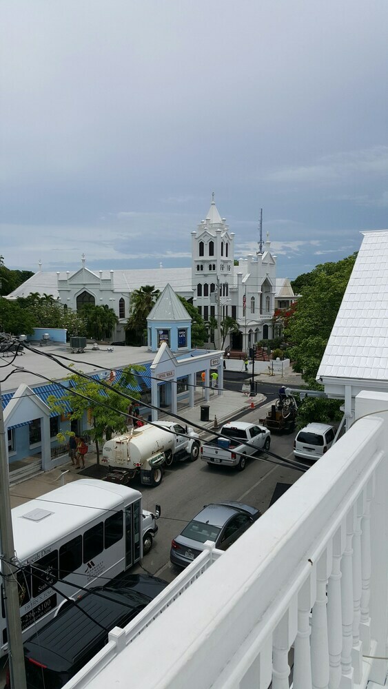 The Saint Hotel Key West, Autograph Collection