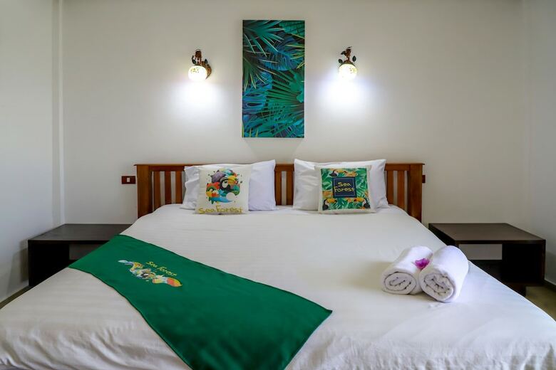 Hotel Coral Island Resort