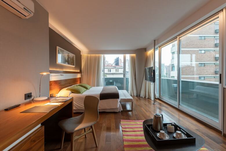 Yrigoyen 111 Hotel