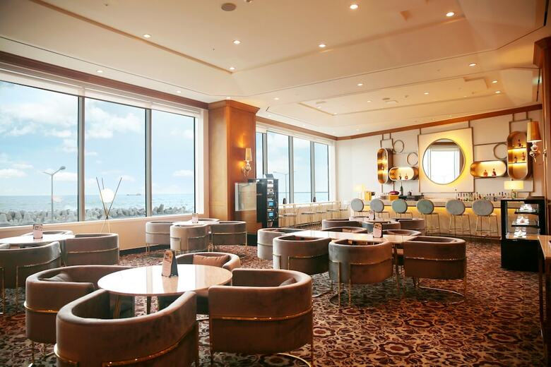 Hotel Ramada Plaza Jeju Ocean Front