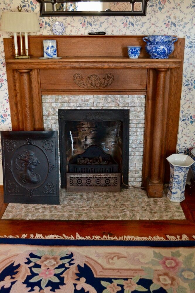 Abbington Green Bed & Breakfast Inn