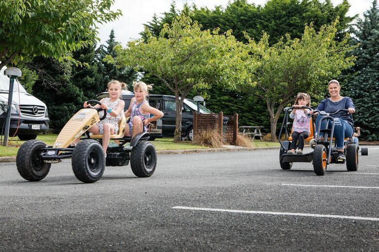 Te Anau Top 10 Holiday Park