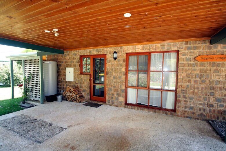 Apollo Bay Cottages