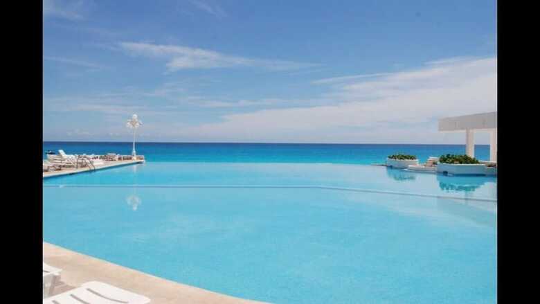 Aparthotel Amigo Rental