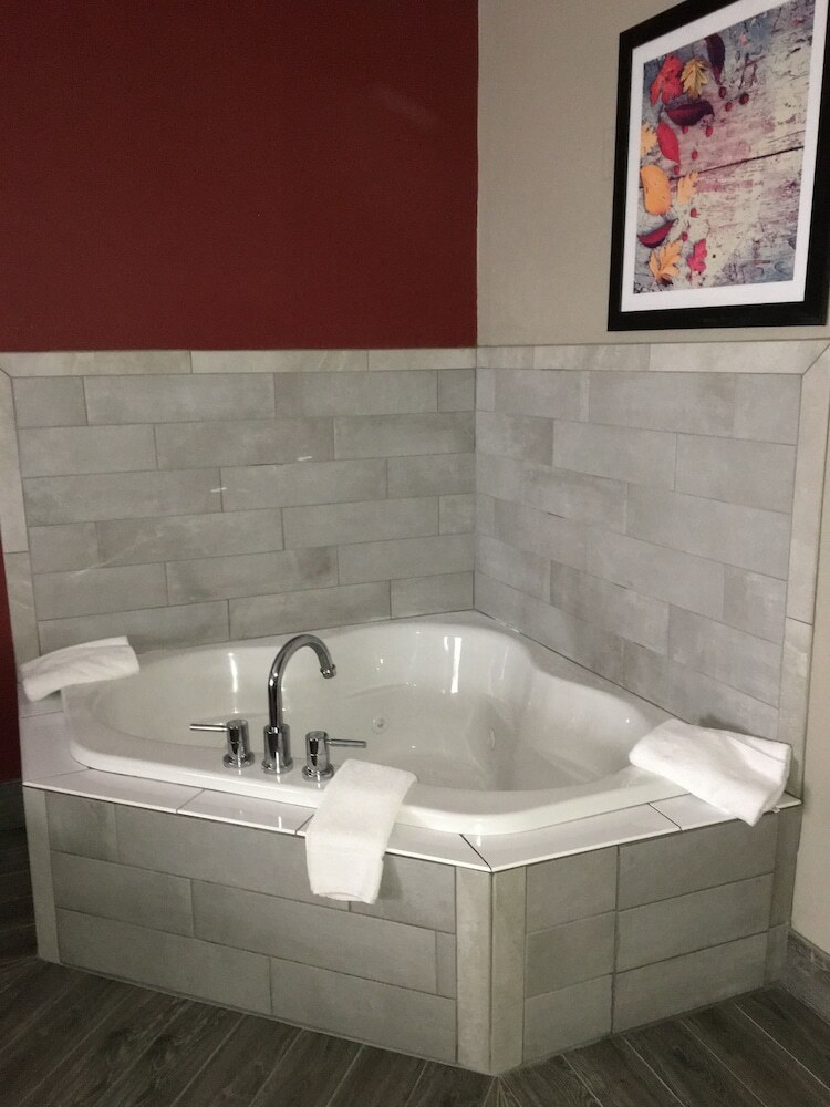 Hotel Days Inn & Suites By Wyndham Murfreesboro