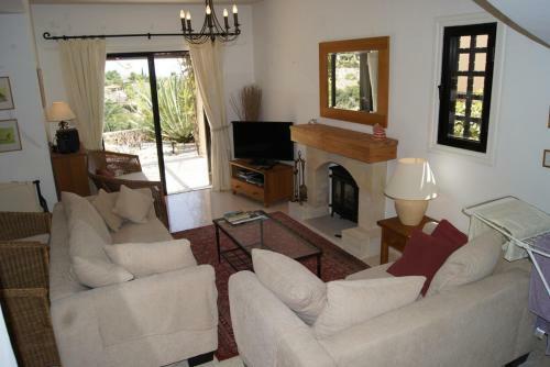 Kamares Villa