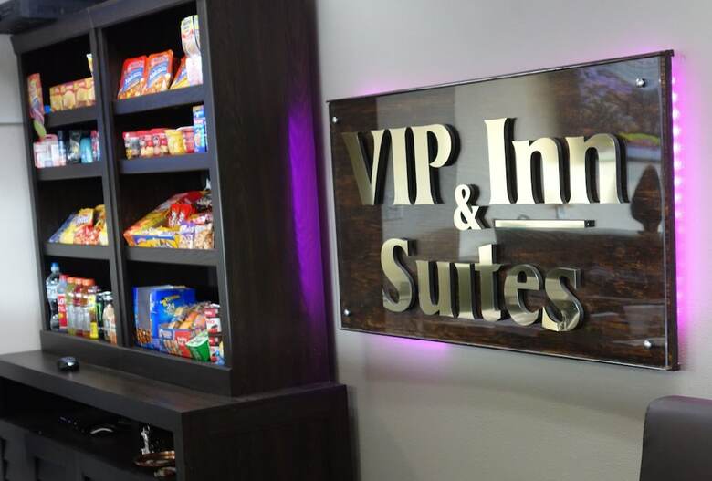 Motel Vip Inn And Suites