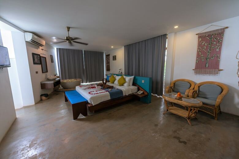 Hotel Chez Moi Suite And Spa