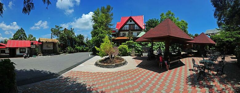 Hotel Shangrila Leisure Farm