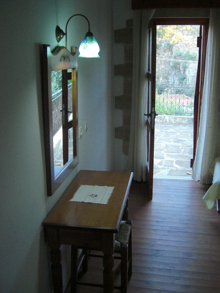 Hotel Patriko Traditional Residence