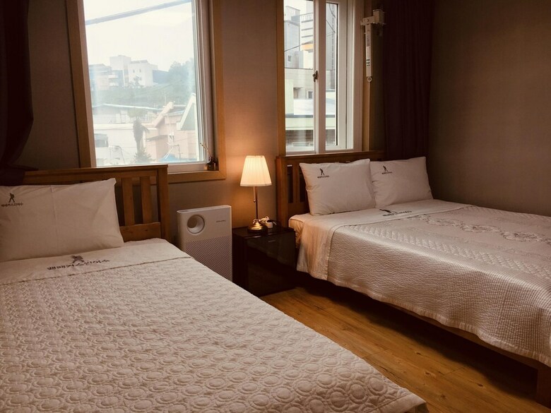 Hostal Backpackers In Yeosu - Hostel