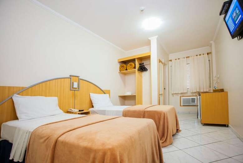 Estoril Hotel Mar�lia