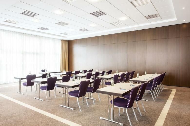 Hotel NH D�sseldorf City-nord