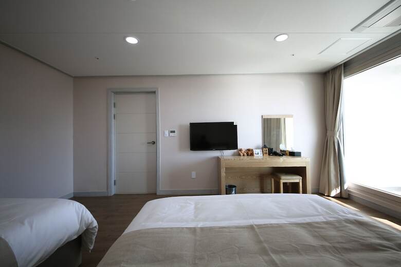 Hotel Aroha