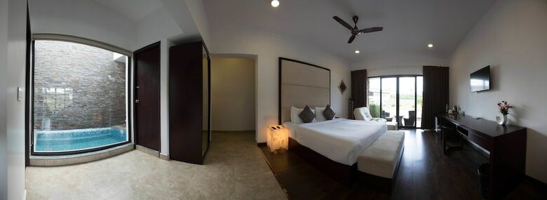 Hotel Anora Beach Resort