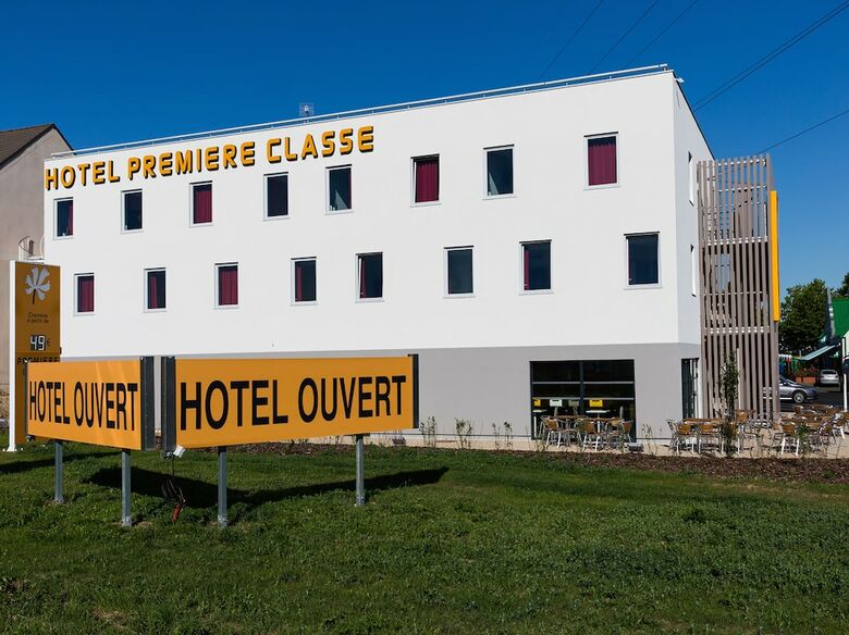 Hotel H�tel Premi�re Classe Chartres Barjouville