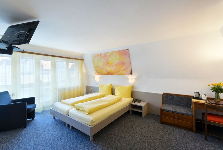 Schlosshotel - Self Check-in Hotel Am Schlosspark