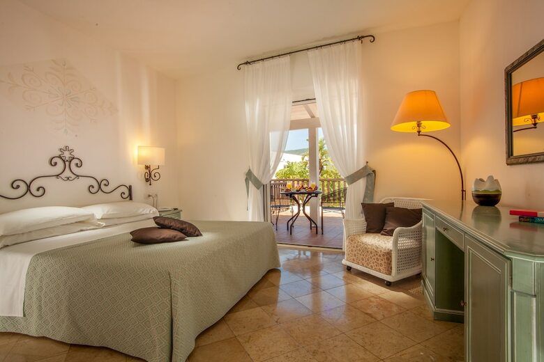 El Faro Hotel & Spa