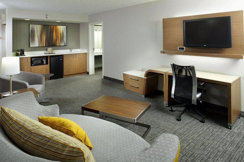 Hotel Courtyard By Marriott Detroit Brighton
