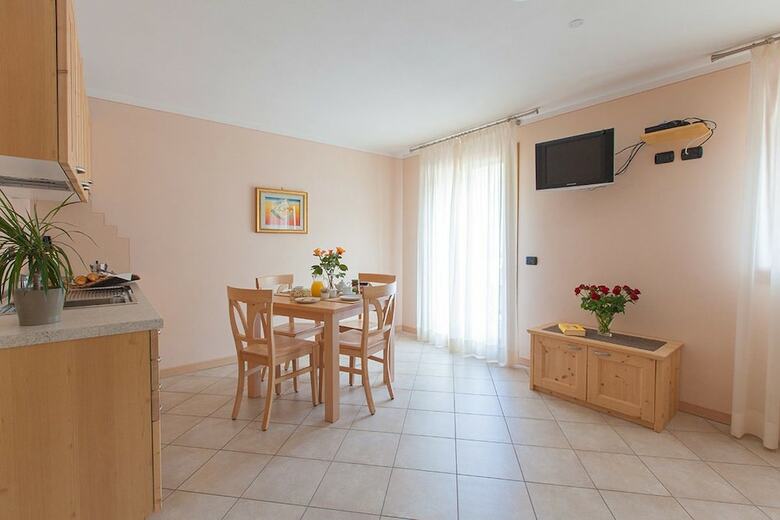 Residence Hotel Raggio Di Luce