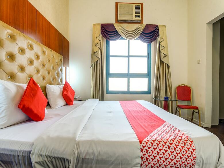 Oyo 271 Parasol Hotel