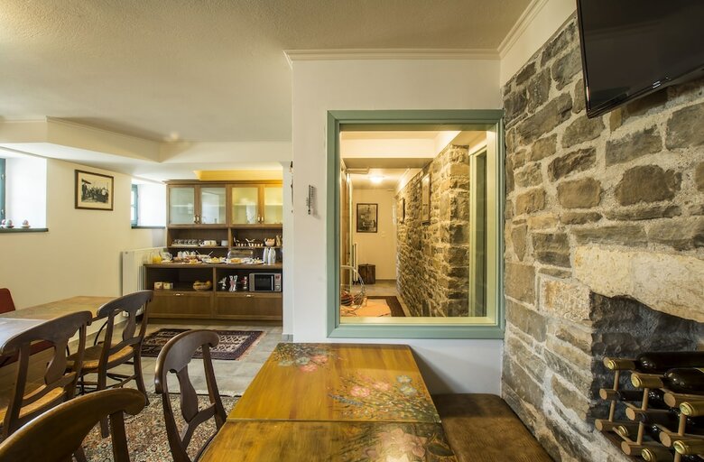 Hotel Gaia Guesthouse