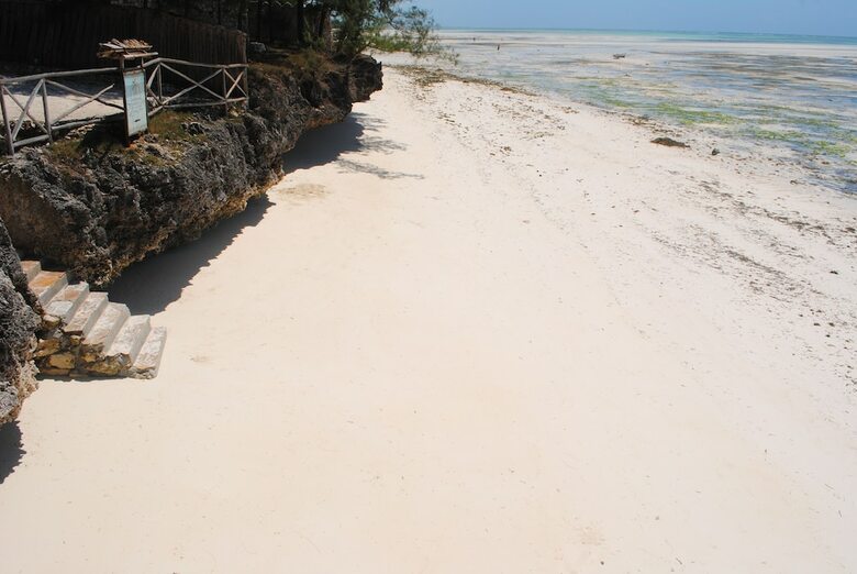 Hotel Seasons Lodge Zanzibar
