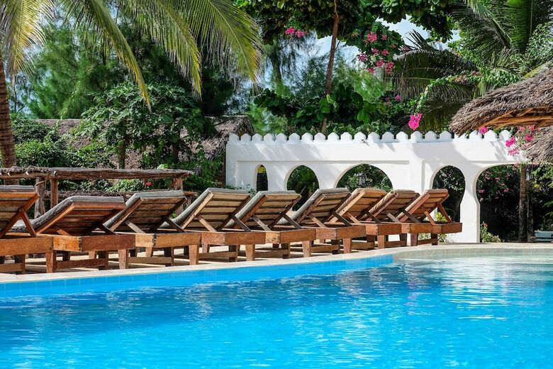 Hotel Seasons Lodge Zanzibar