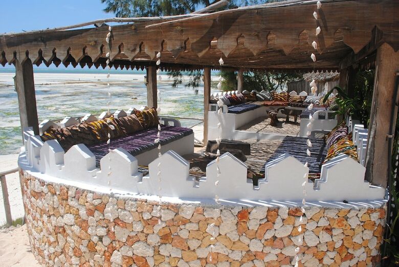 Hotel Seasons Lodge Zanzibar