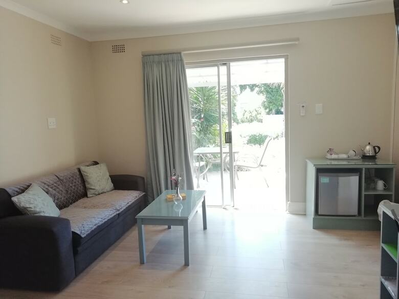 Hotel Maroela House