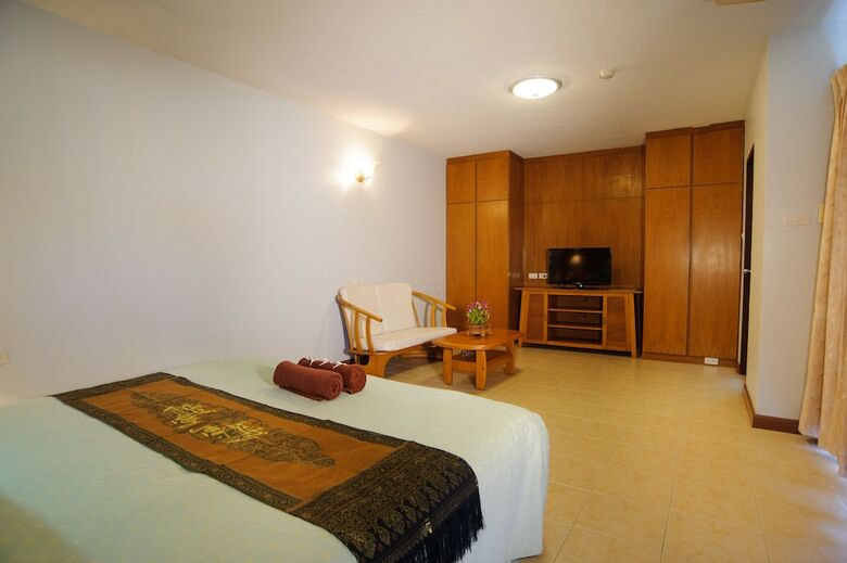 Hotel Diamond City Place