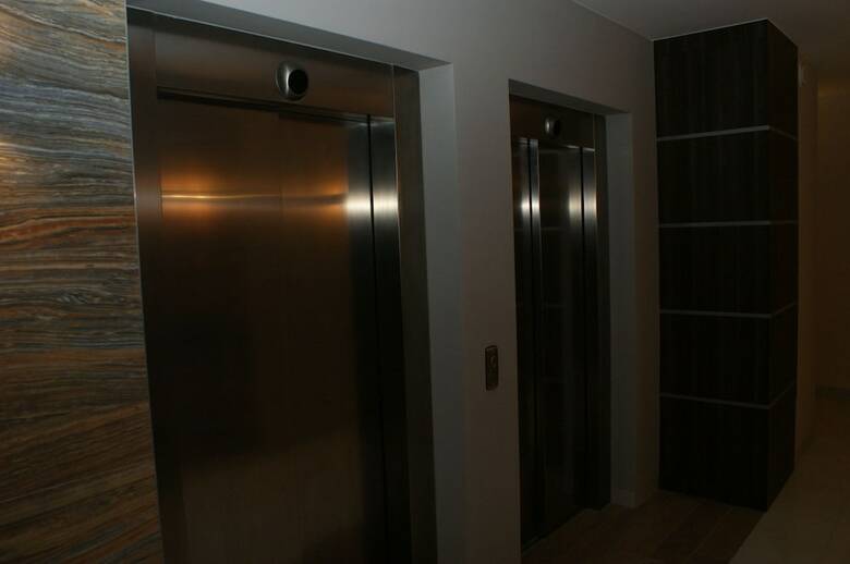 Irs Royal Apartments - Irs Aviator