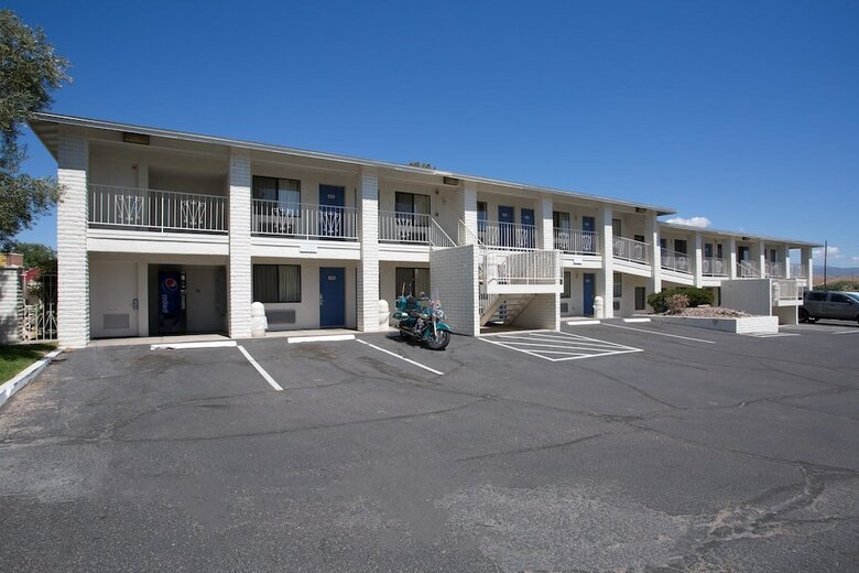 Motel 6 Kingman, Az - Route 66 West