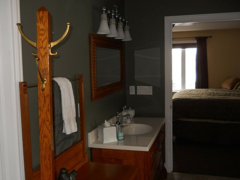 Wenzler's Landing Bed & Breakfast