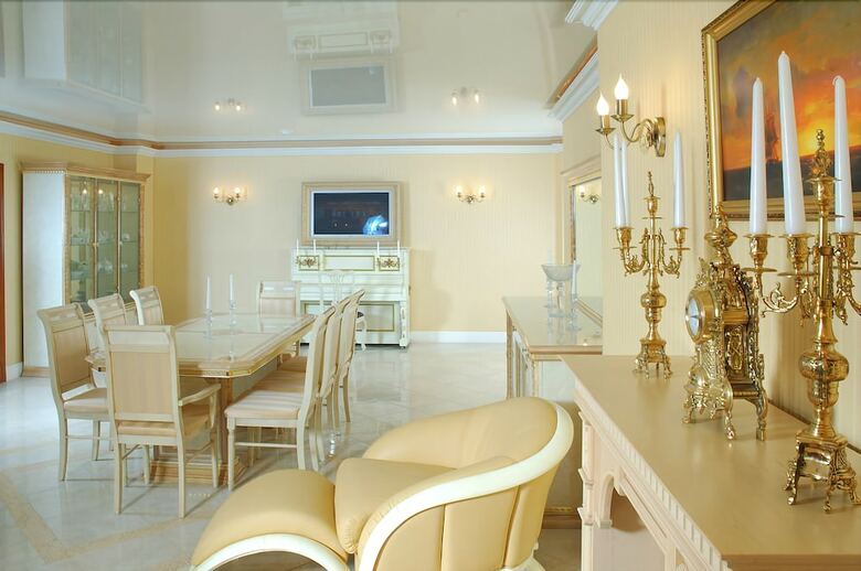 Guyot Business Boutique Hotel