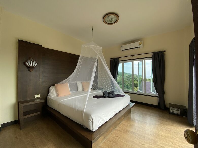 Hotel Phuchawee Lanta Villa