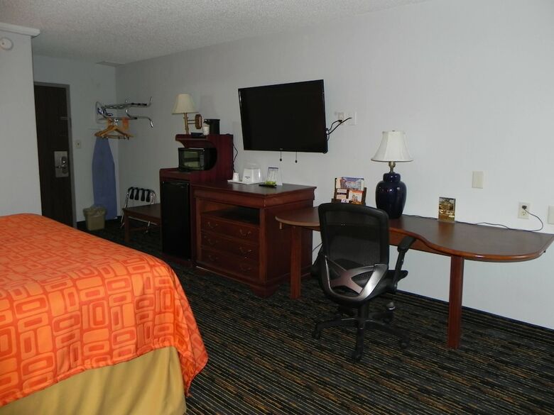 Hotel Howard Johnson By Wyndham Lexington