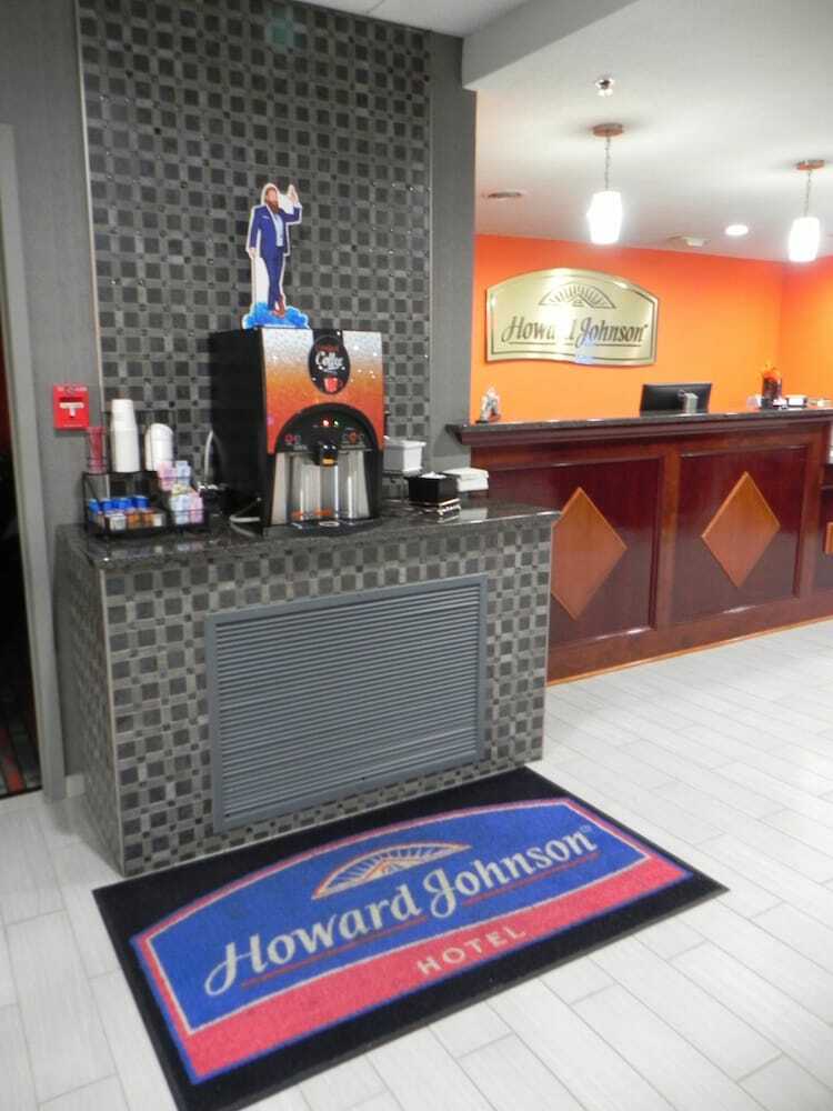 Hotel Howard Johnson By Wyndham Lexington
