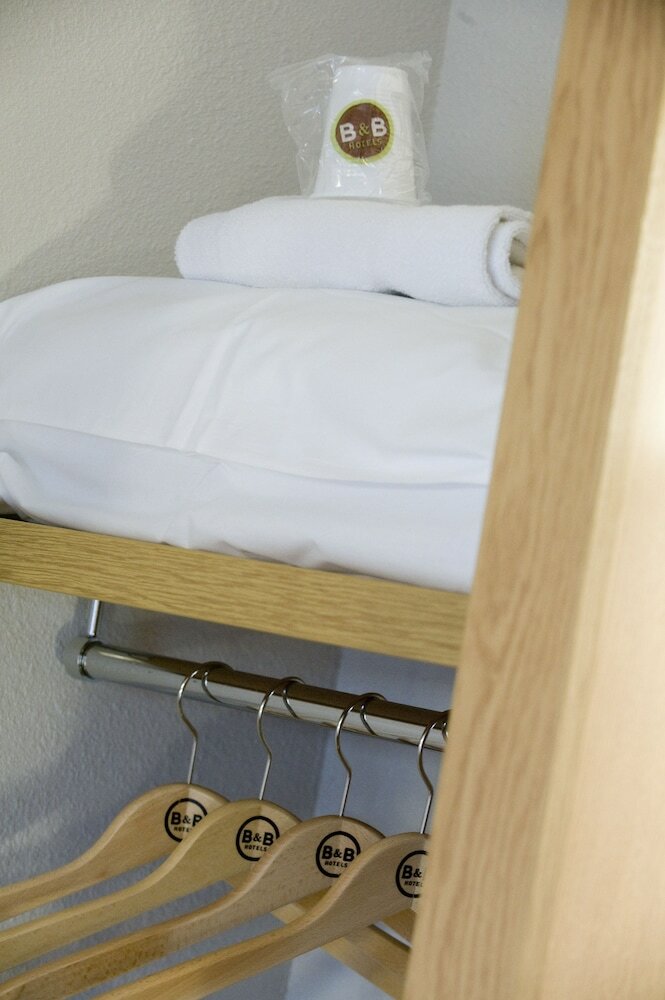 Hotel B&B H�tel Aix En Provence Le Tholonet