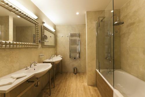 Grandhotel Ambassador - N�rodn� D?m