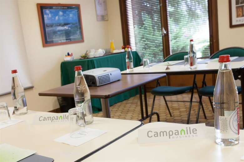 Hotel Campanile Fougeres