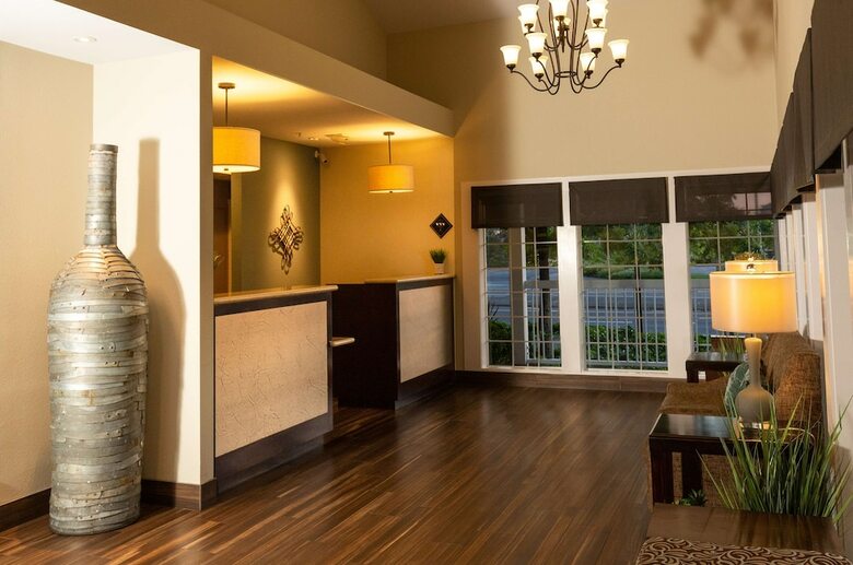 Hotel Best Western Plus Inn At The Vines