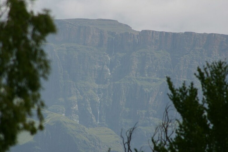 Hotel Montusi Mountain Lodge