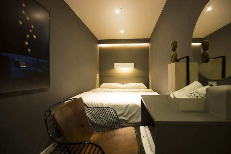Hotel Uh Stay