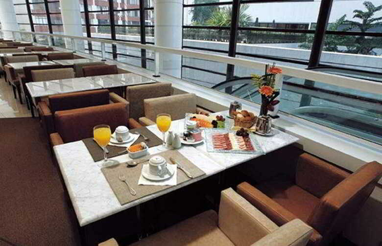 Grand Plaza Hotel