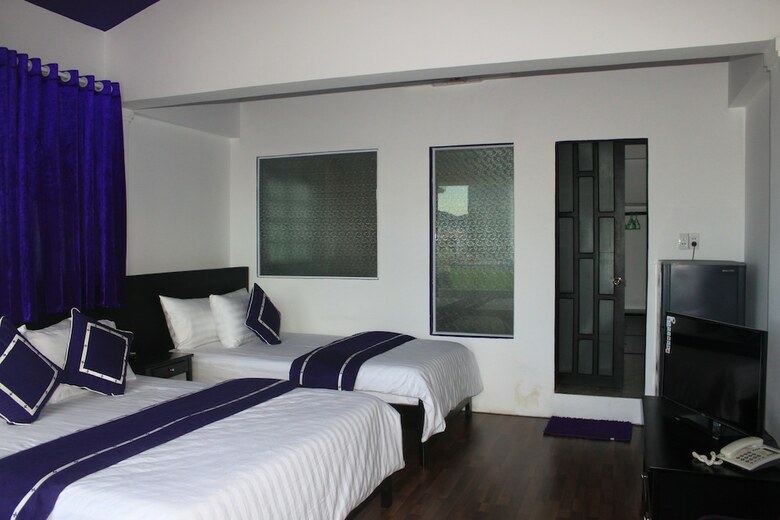 Hotel Ngoi Nha Xanh