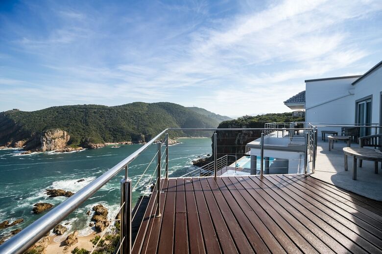 Hotel Head Over Hills Luxury Retreat